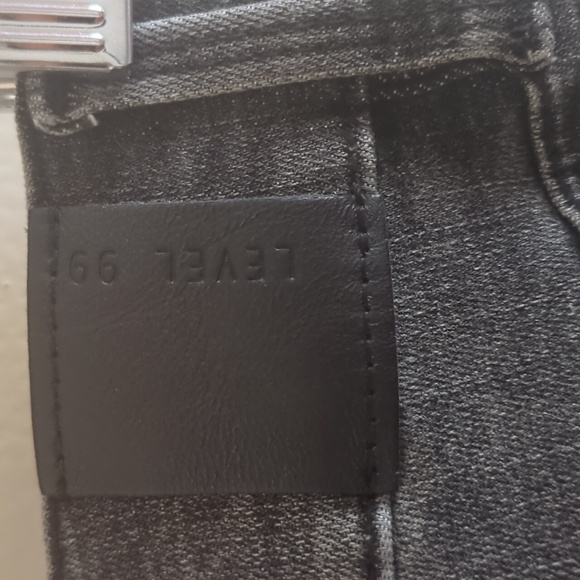 Level 99 Button Fly High-Waisted Faded Distressed Black Jeans Size 26 - Picture 4 of 10